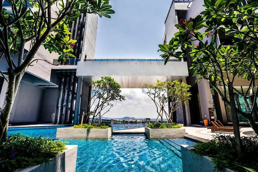 Mykey Imperio A-21-08 Melaka City 0*,  Malezja